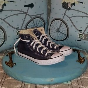 👟Boy's high-top Converse👟